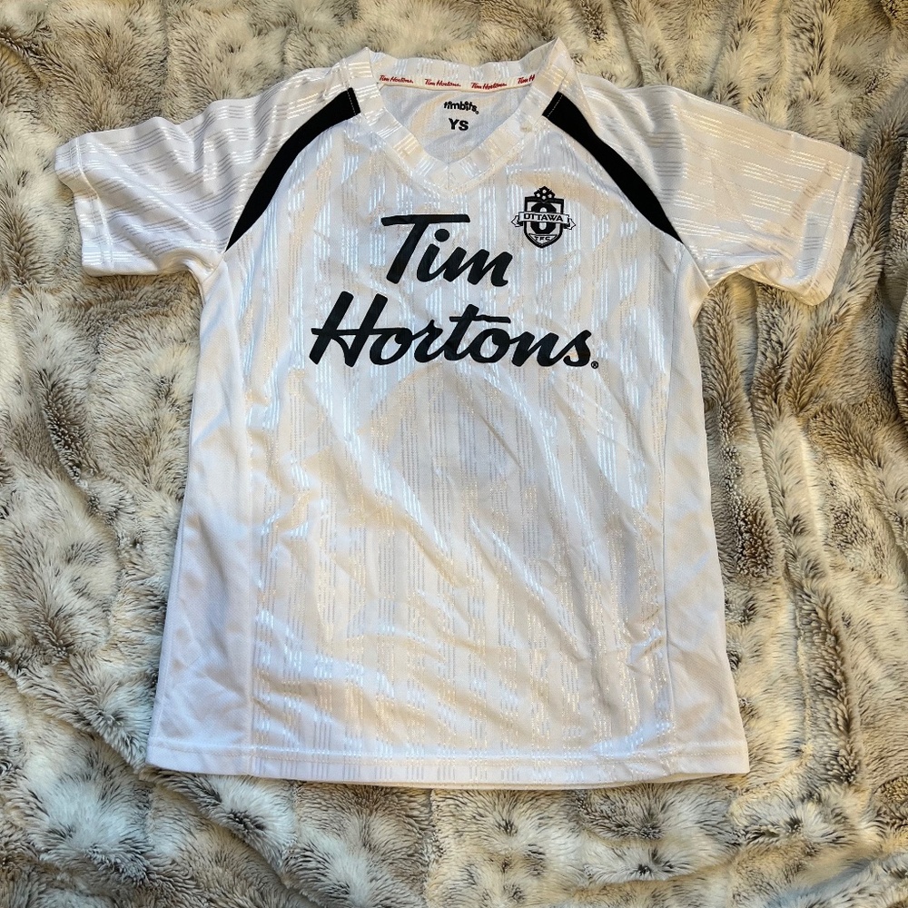 Tim Horton's timbits White Soccer Jersey #8 - Kids Youth Small
